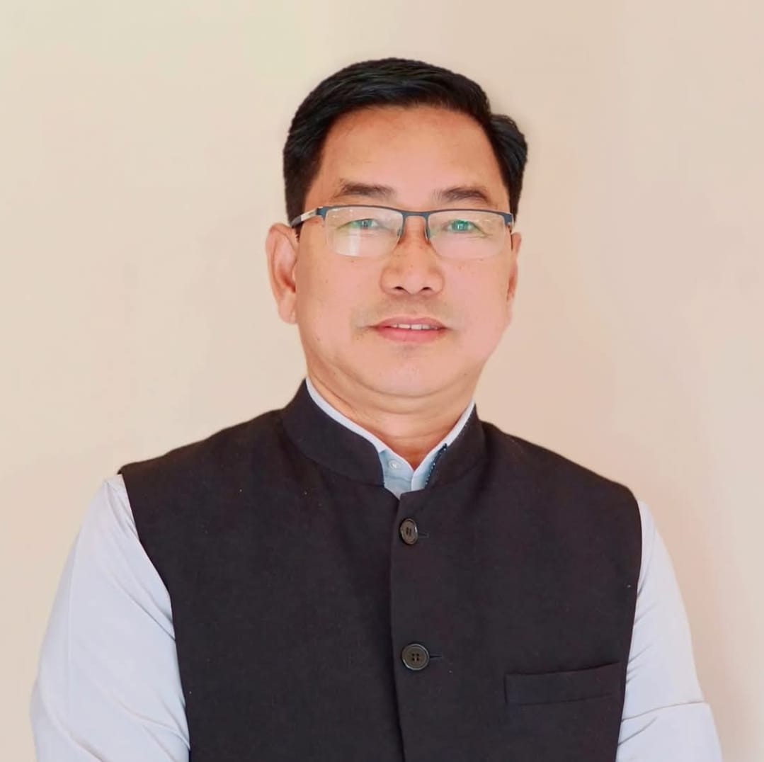 Dr. Mohesh Chai